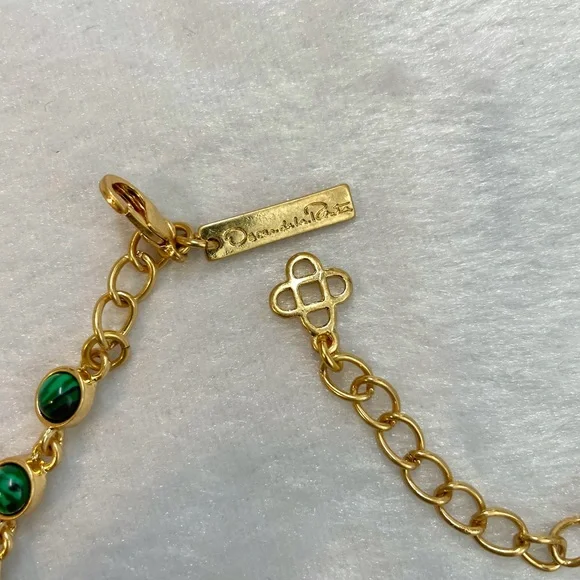 Oscar de la Renta Malachite Necklace - Picture 3 of 7